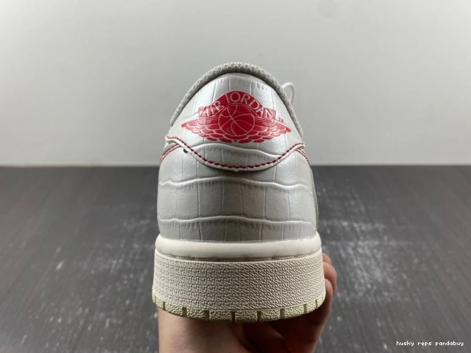 Cheap Husky OG Air DM7866-601 Low 1 x Jordan Scott Travis 0731